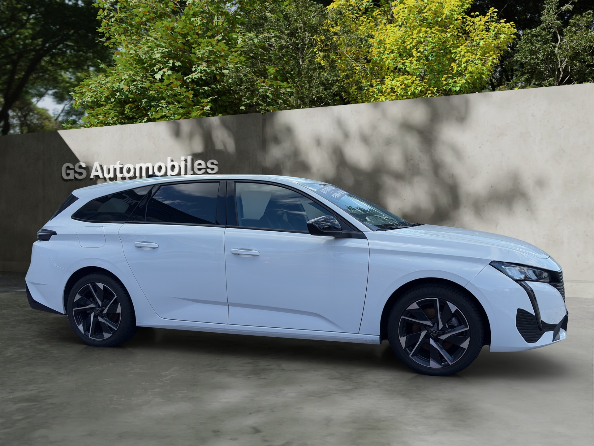 PEUGEOT 308 SW 1.5 BlueHDI Allure Pack EAT8-image-4