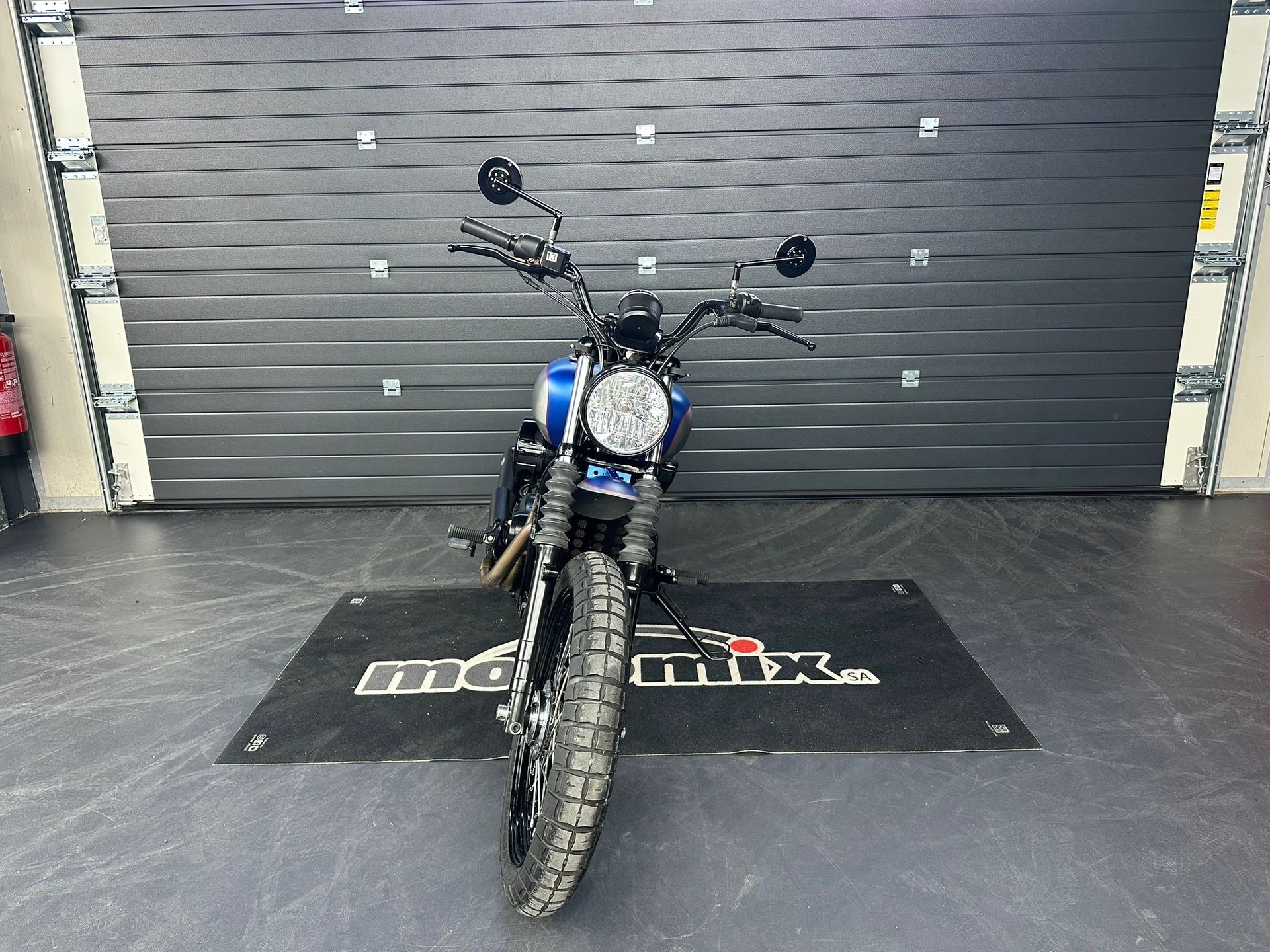 HARLEY-DAVIDSON XG750-image-1