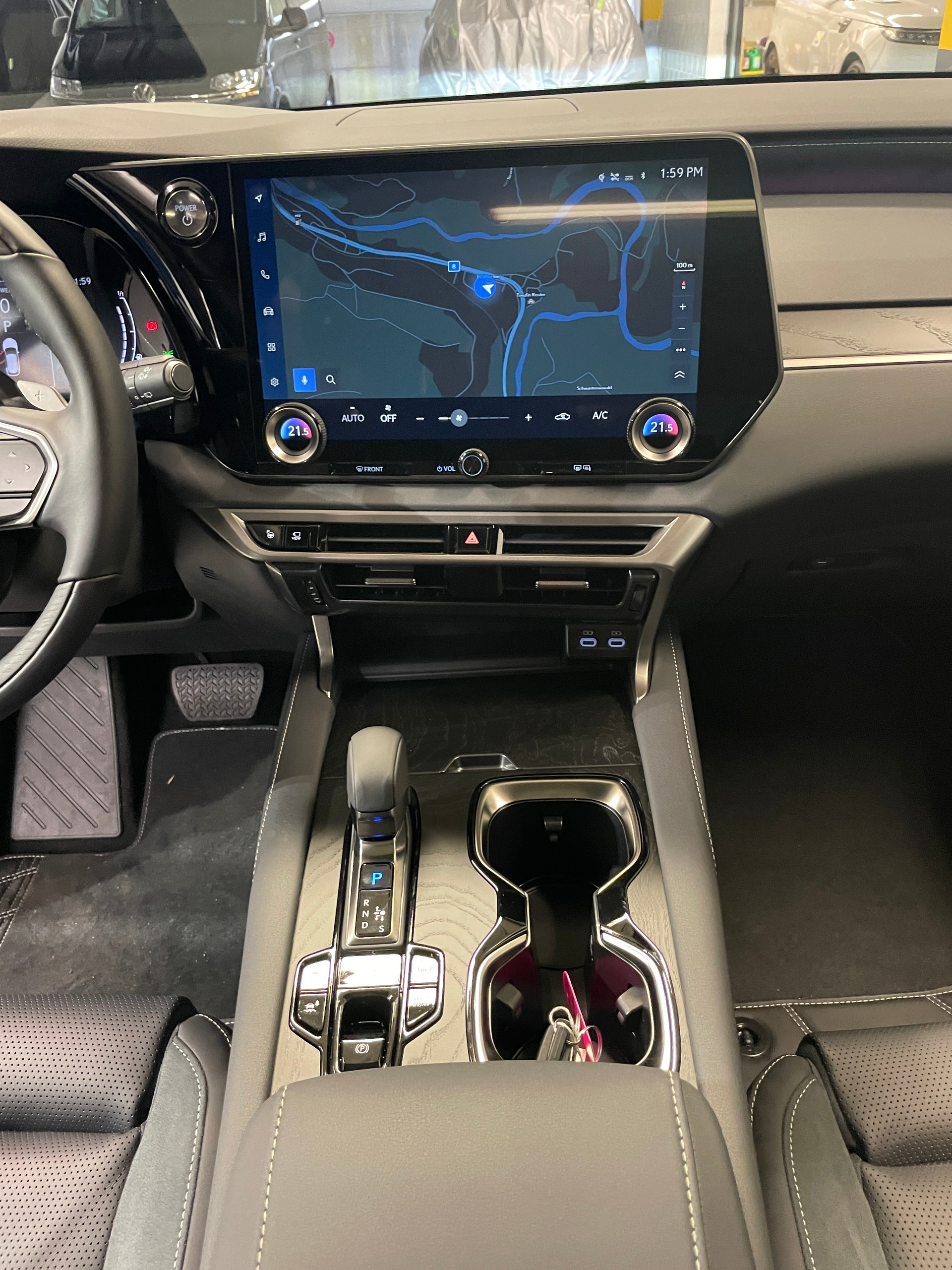 LEXUS RX 450h+ Plug-In Hybrid Ecxellence AWD CVT-image-14