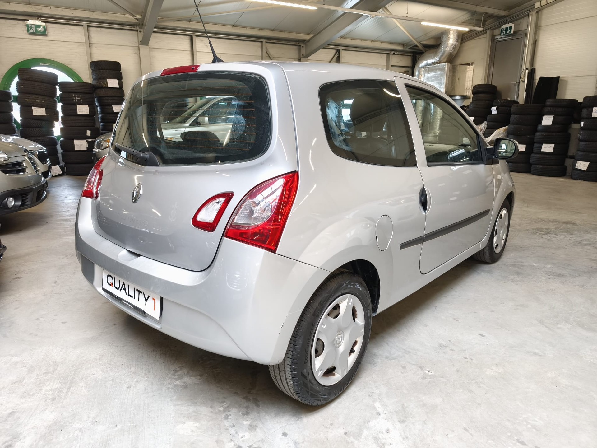 RENAULT Twingo 1.2 16V Swiss Edition-image-2