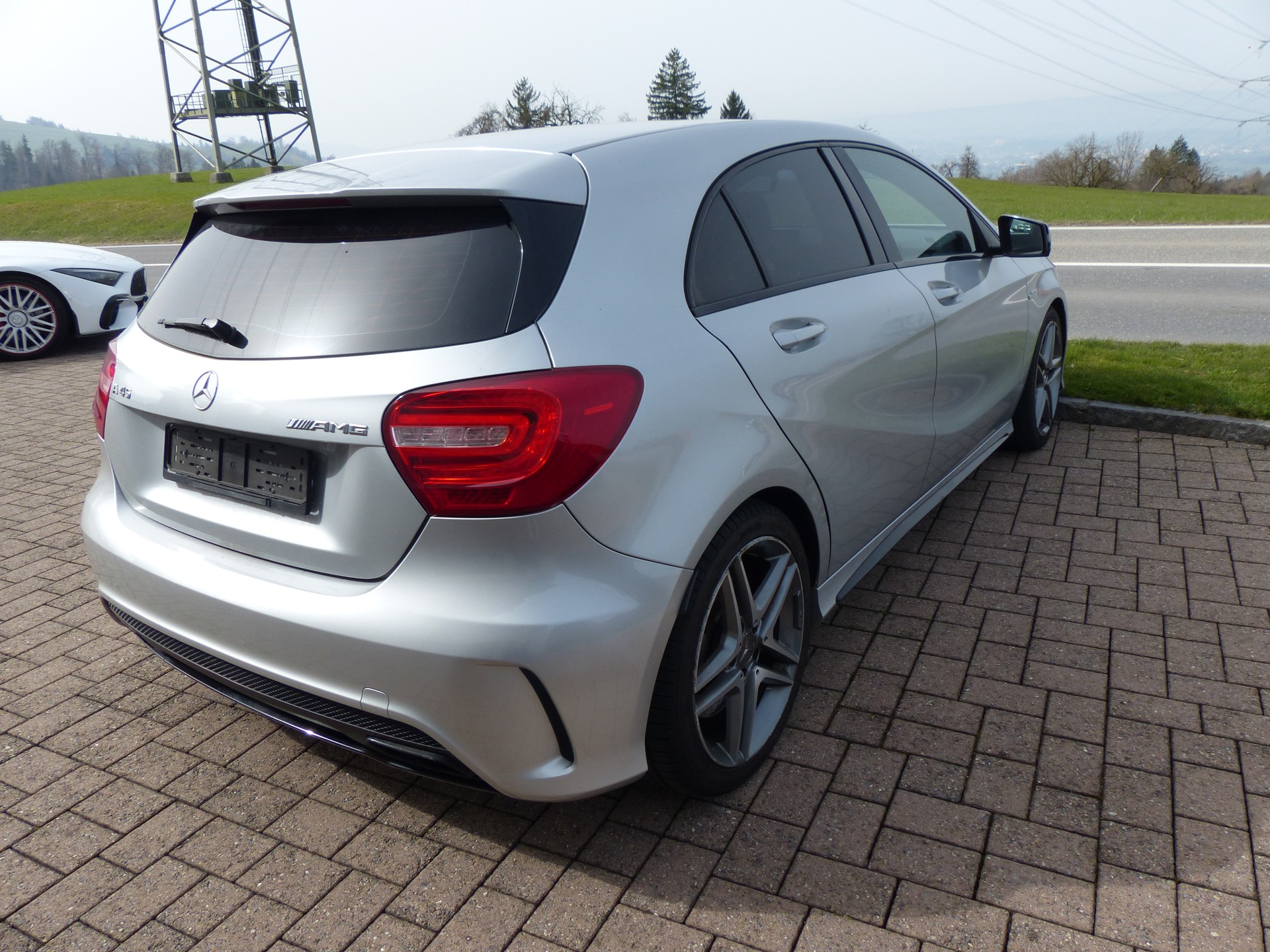 MERCEDES-BENZ A 45 AMG 4Matic Speedshift 7G-DCT-image-9