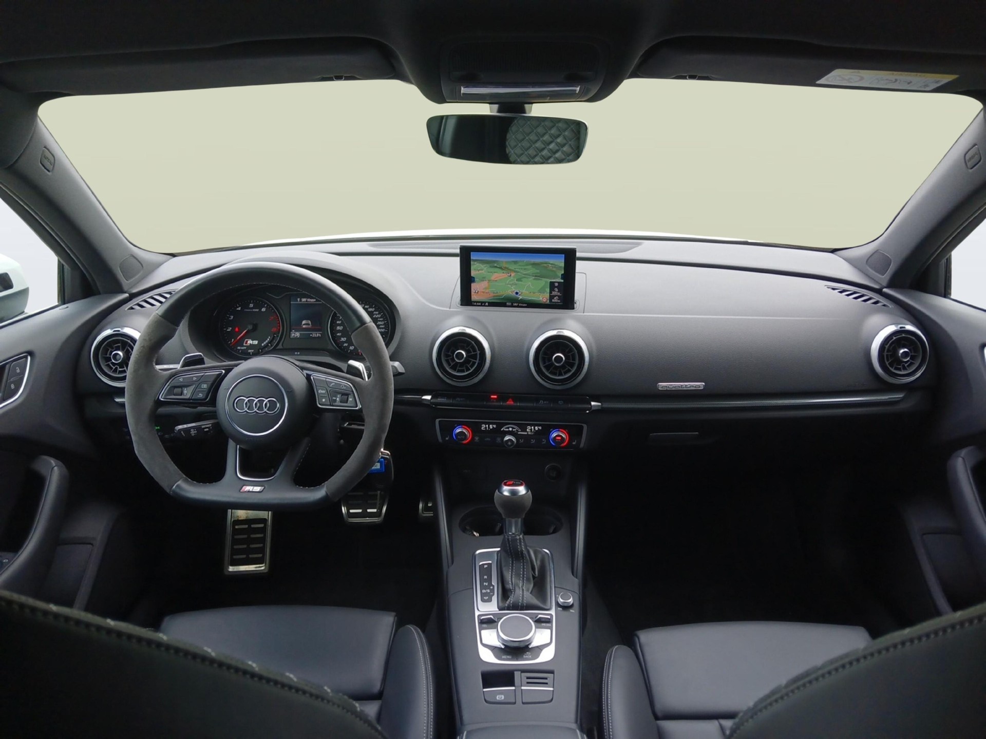 AUDI RS3 Sportback 2.5 T FSI quattro S-Tronic-image-8
