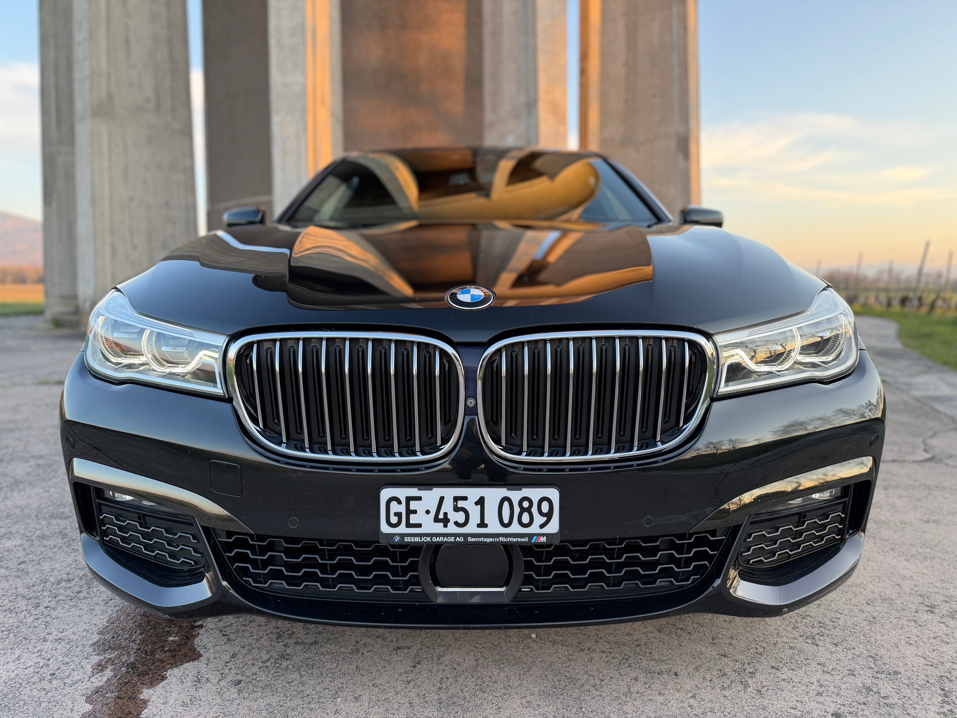 BMW 730d xDrive Steptronic-image-1