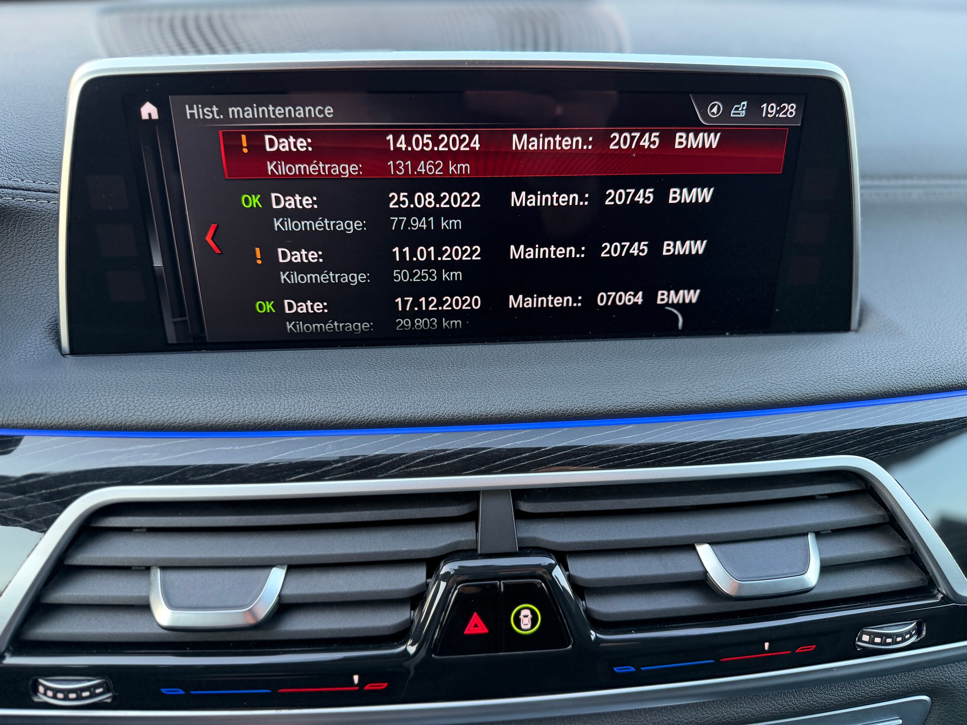 BMW 730d xDrive Steptronic-image-12