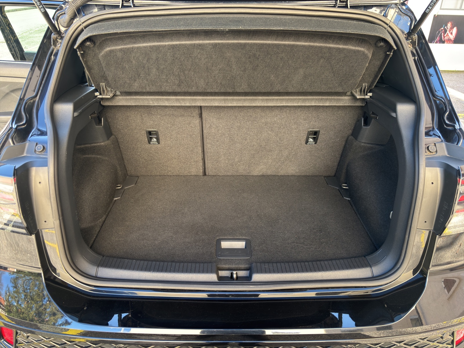 VW T-Cross 1.0 TSI EVO R-Line DSG-image-7