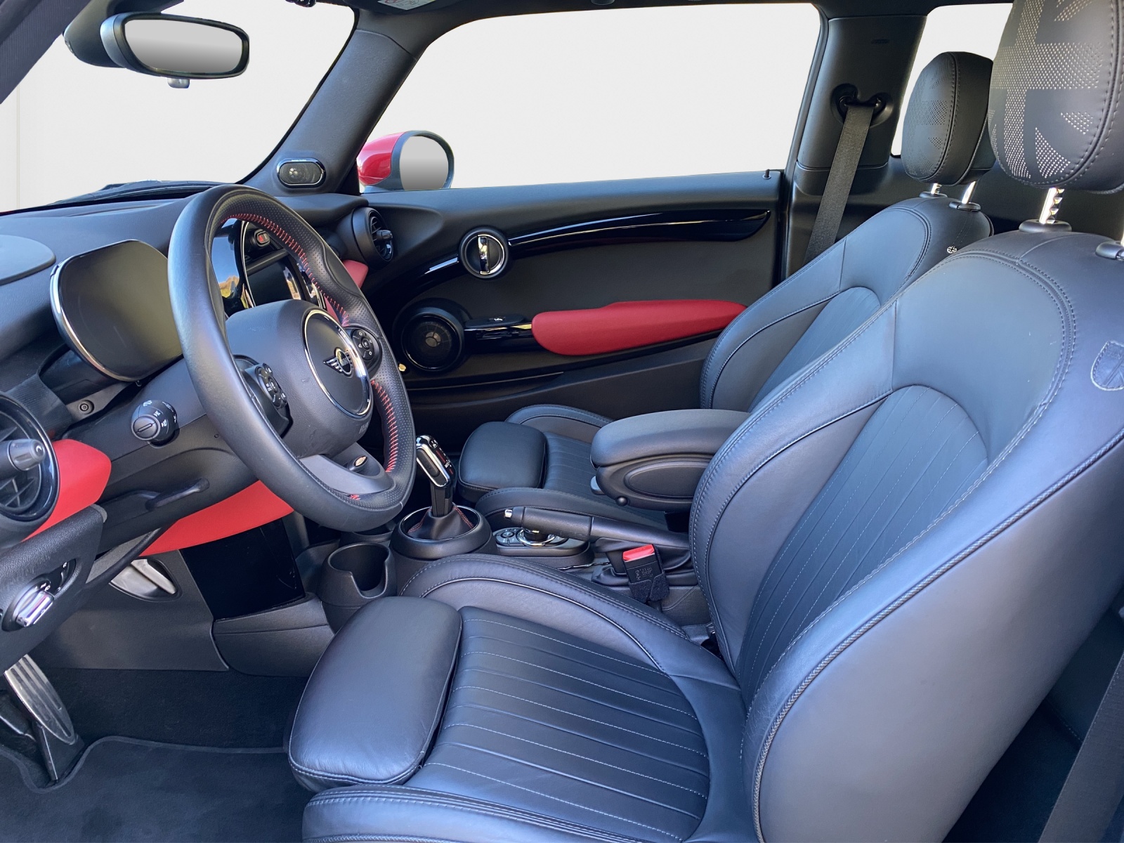 MINI Cooper John Cooper Works Steptronic-image-8