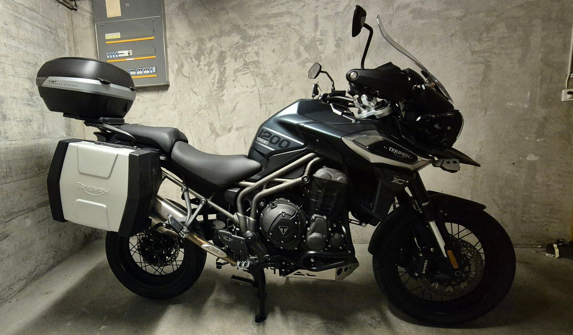 TRIUMPH Tiger 1200 XCa ABS-image-4