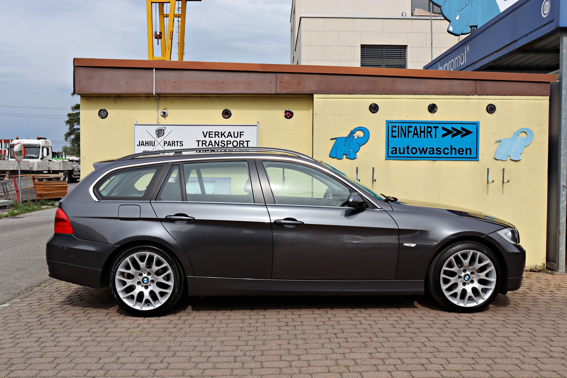 BMW 325i Touring Steptronic-image-4