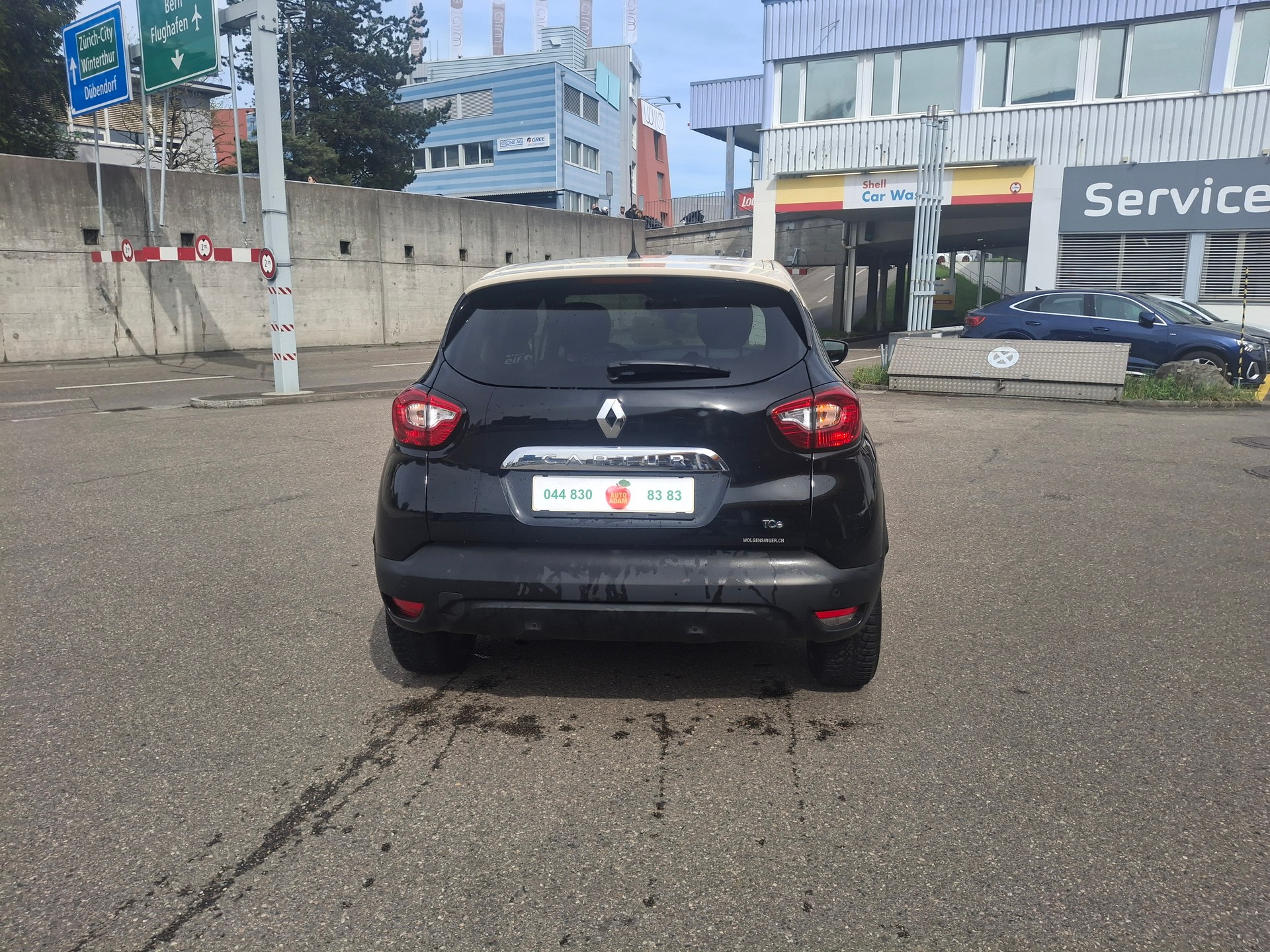 RENAULT Captur 1.2 T 16V Privilège EDC-image-18