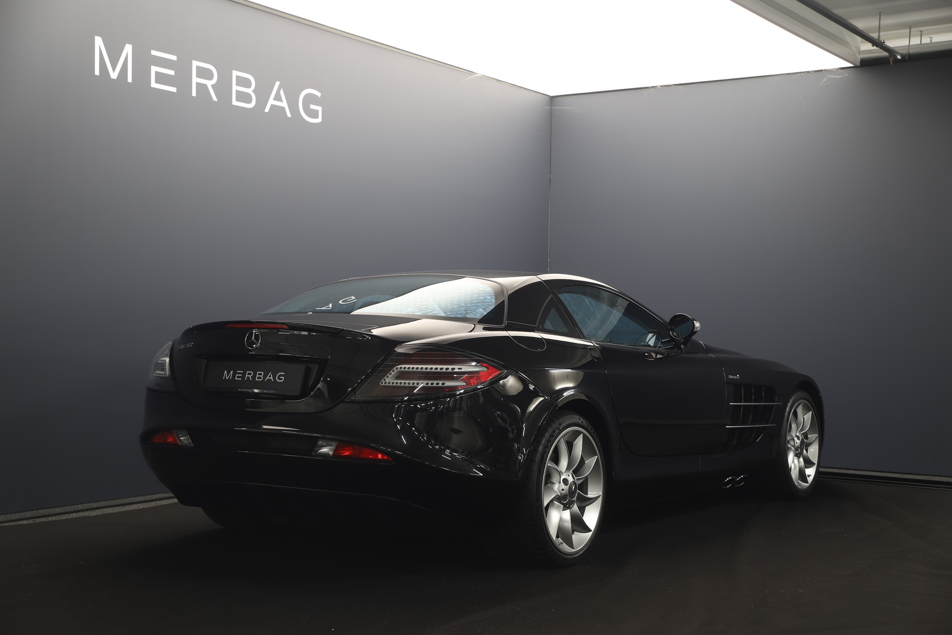 MERCEDES-BENZ SLR-image-6