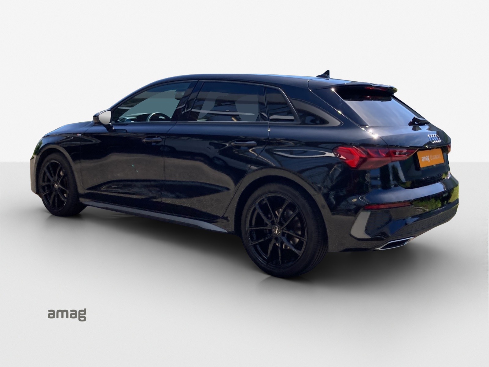 AUDI A3 Sportback 40 TFSI S line quattro S-tronic-showroom-element-2