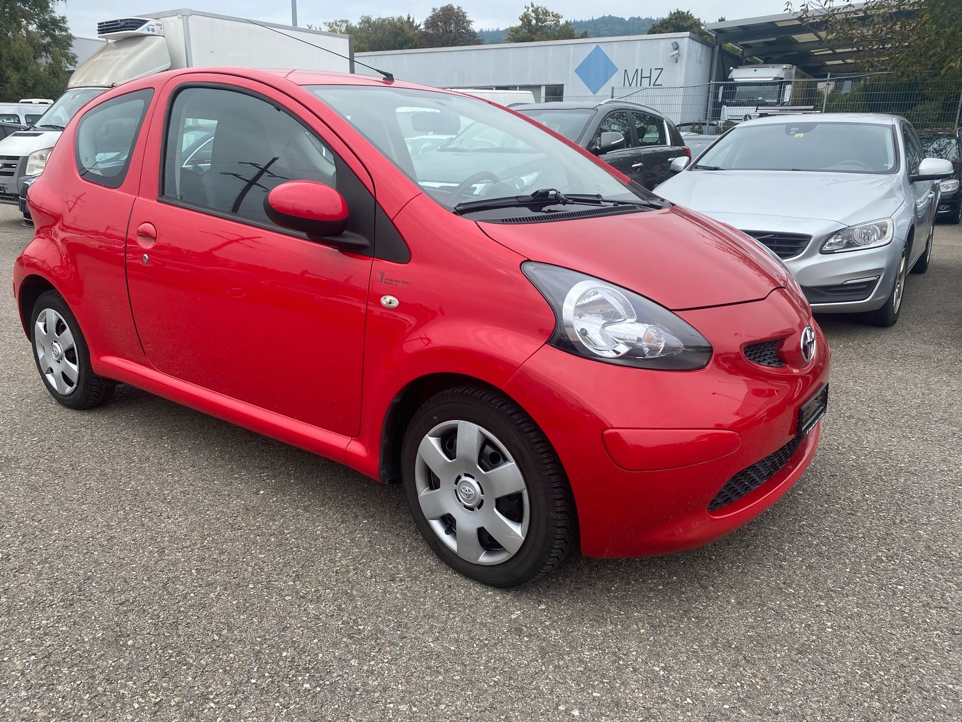 TOYOTA Aygo 1.0 Linea Terra-image-1