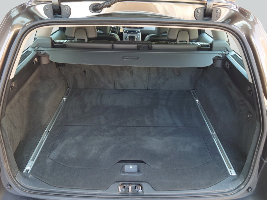 VOLVO XC70 D4 AWD Mom. Cl. Ed.-image-7