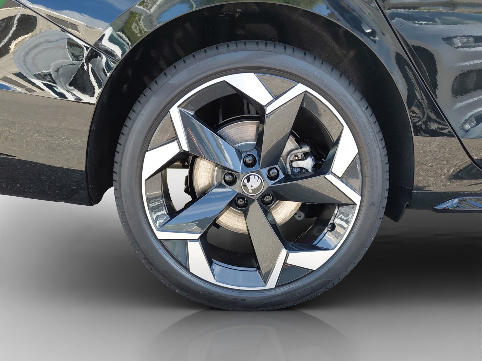 SKODA Superb Combi 1.5 TSI PHEV Sportline DSG-image-15