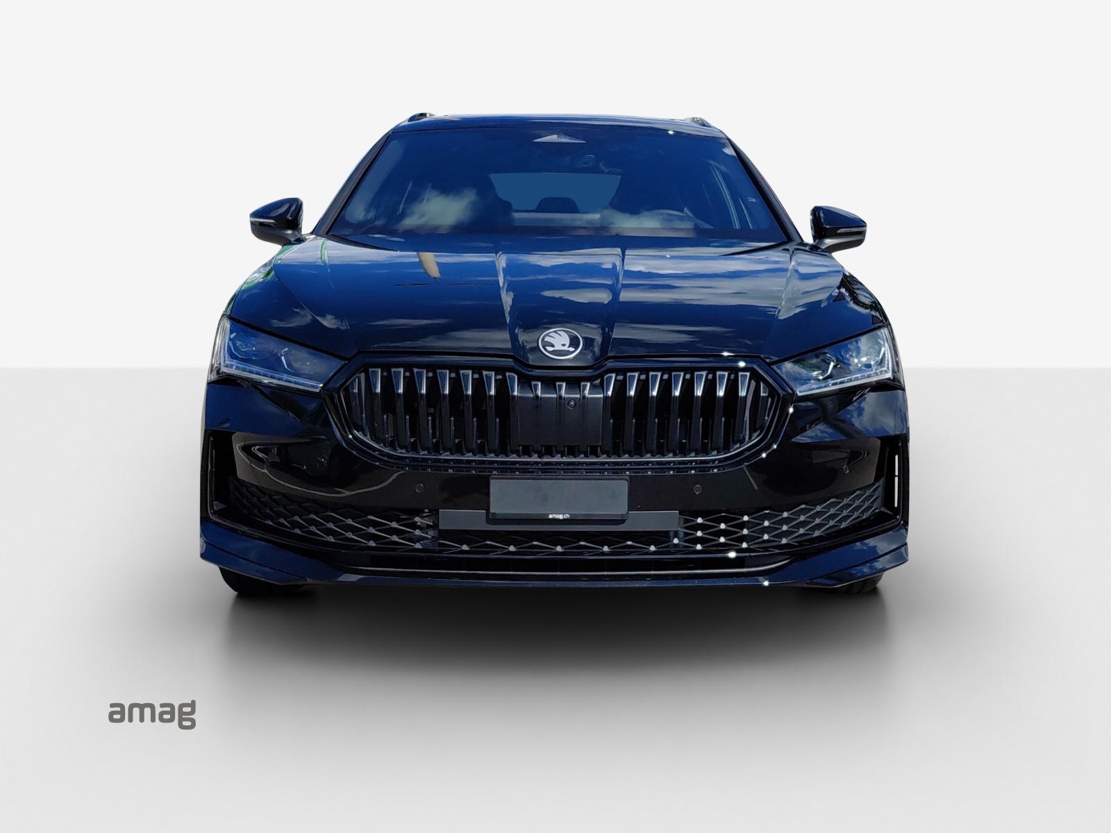 SKODA Superb Combi 1.5 TSI PHEV Sportline DSG-image-6