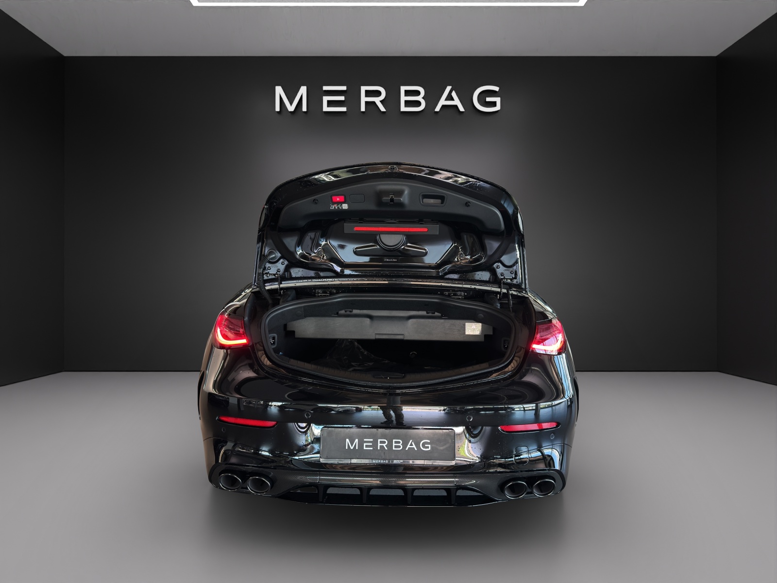 MERCEDES-BENZ CLE AMG 53 Cabrio 4Matic+-image-6
