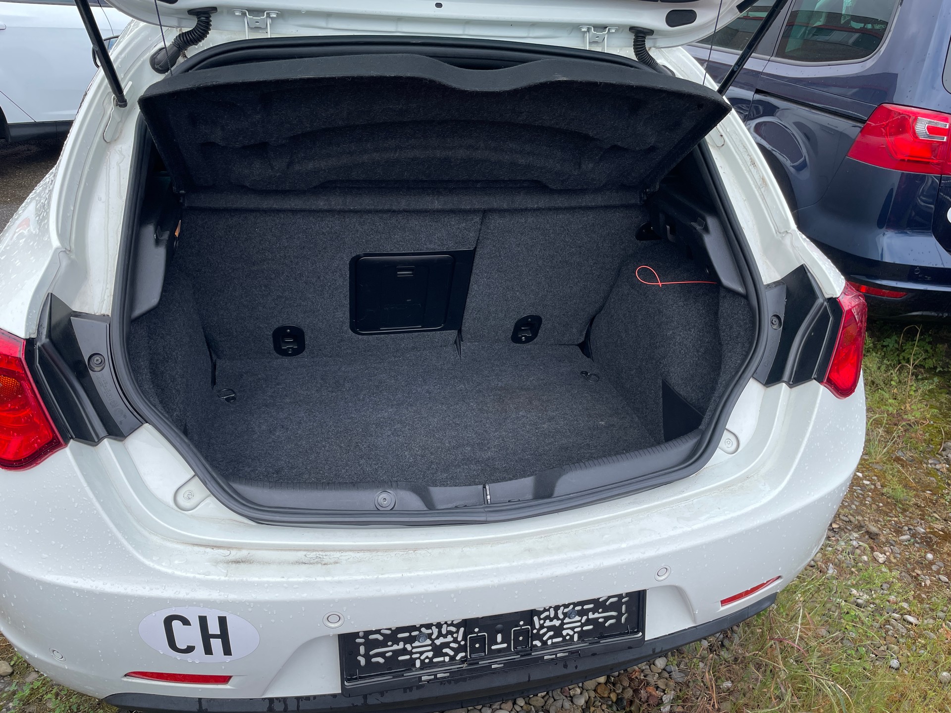 ALFA ROMEO Giulietta 1.4 MultiAir Veloce TCT-image-11