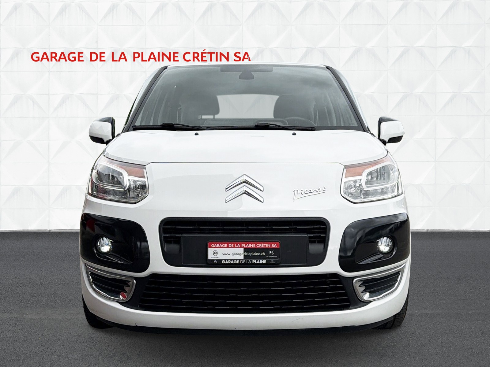 CITROEN C3 Picasso 1.6i 16V Chic (SX)-image-4
