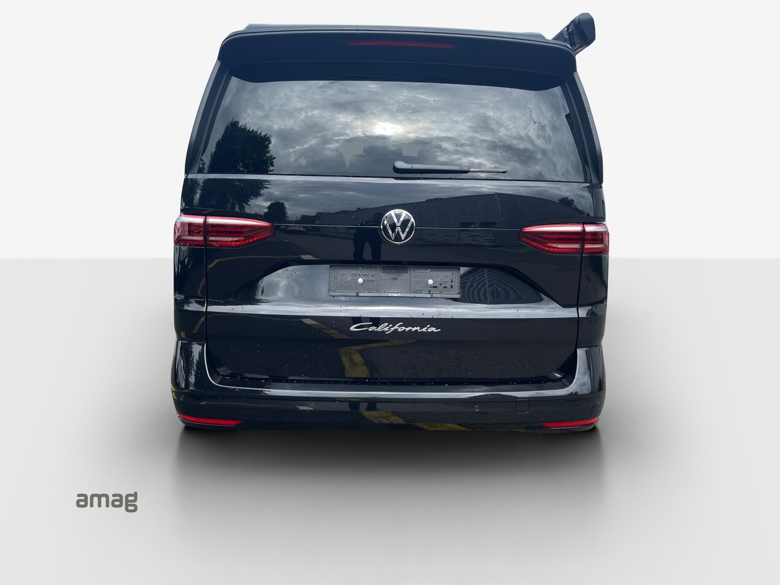 VW California 2.0 TDI Beach Tour Liberty-showroom-element-3