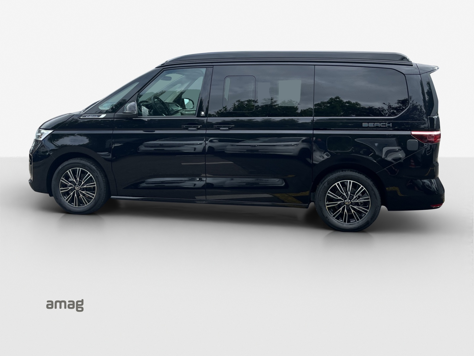 VW California 2.0 TDI Beach Tour Liberty-showroom-element-1