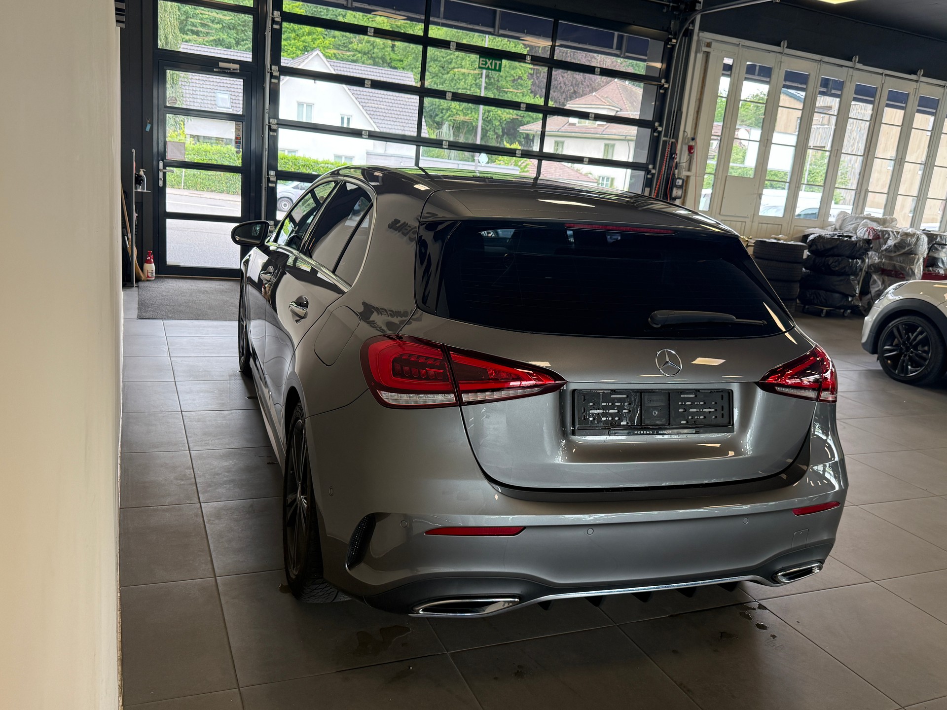 MERCEDES-BENZ A 250 4Matic AMG Line 4Matic 7G-DCT-image-4