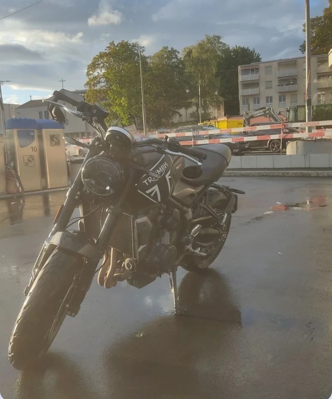 TRIUMPH Trident-image-3