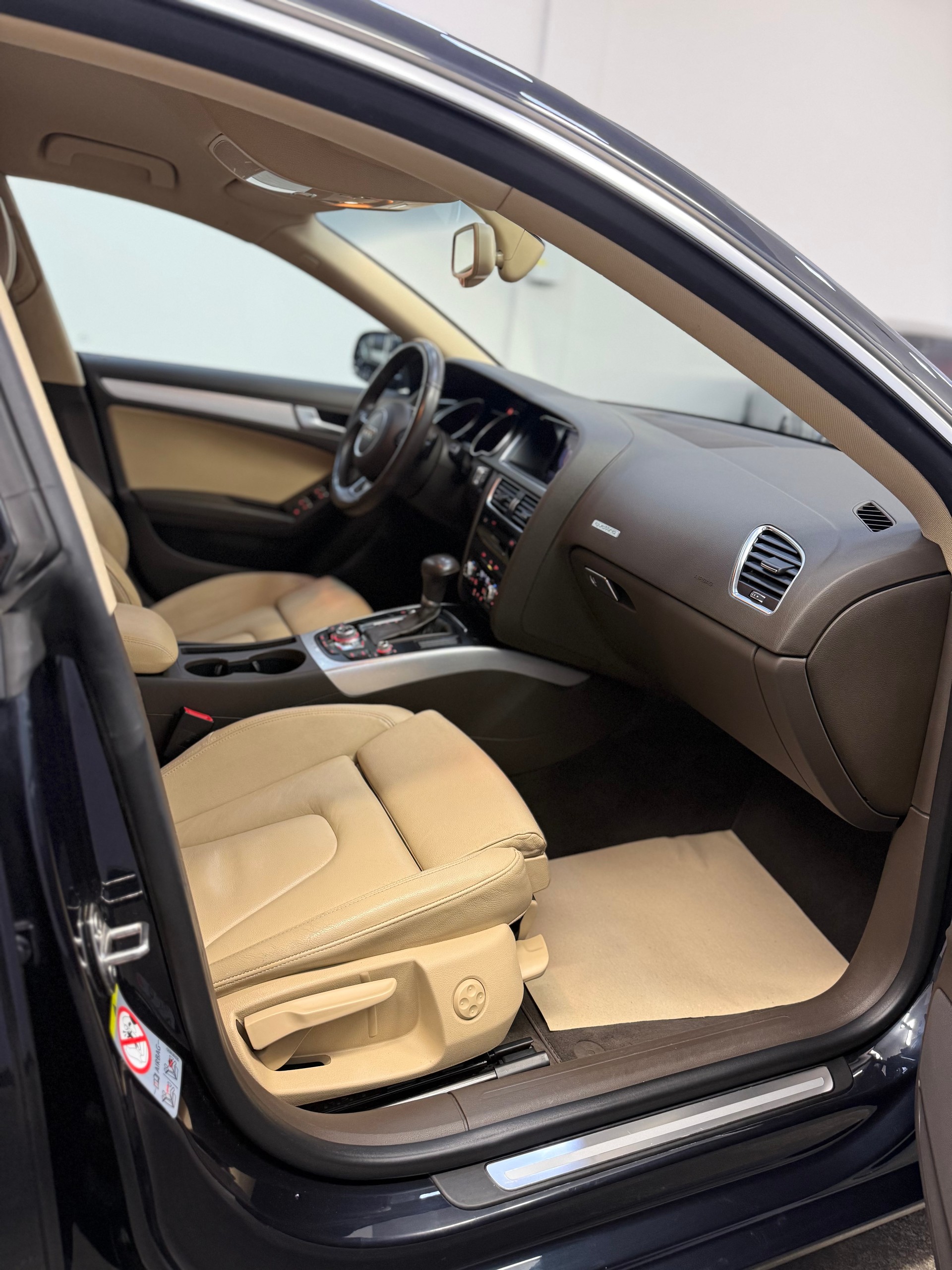 AUDI A5 Sportback 3.0 TDI quattro S-tronic-image-11
