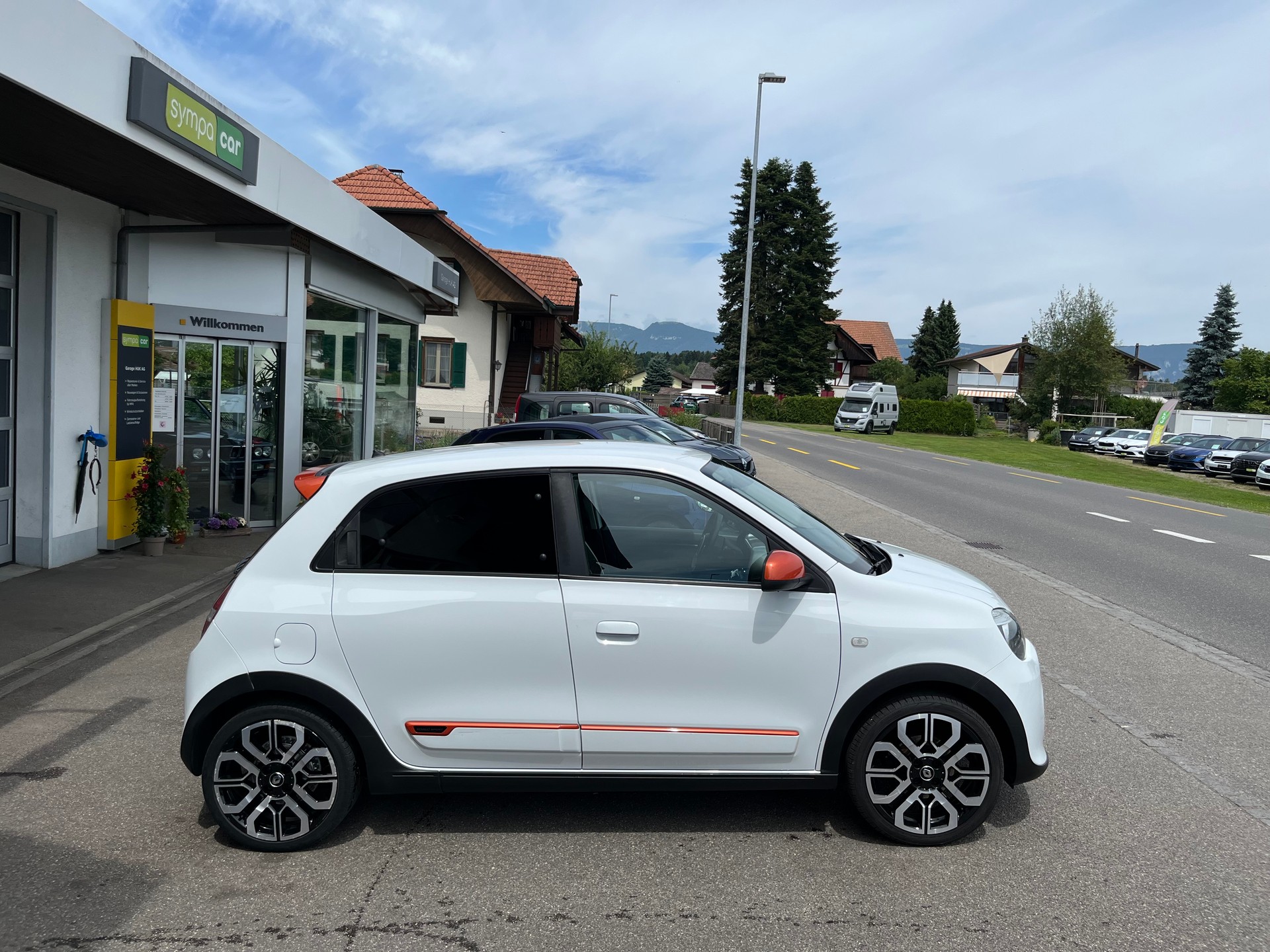RENAULT Twingo 0.9 GT+++FRISCH AB MFK+++MIT VELOTRÄGER+++110PS GT+++-showroom-element-3