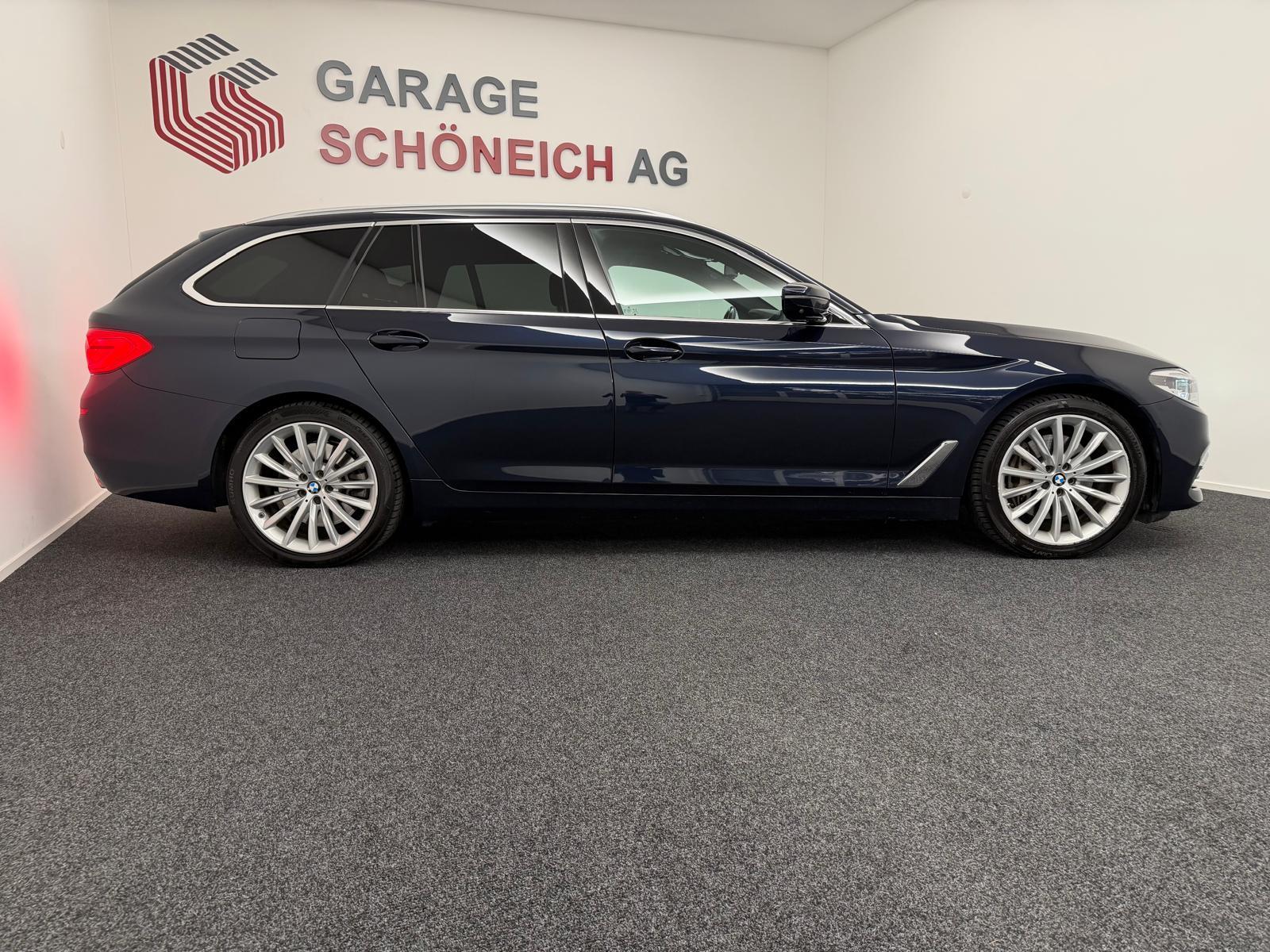 BMW 540d xDrive SAG Touring-showroom-element-3