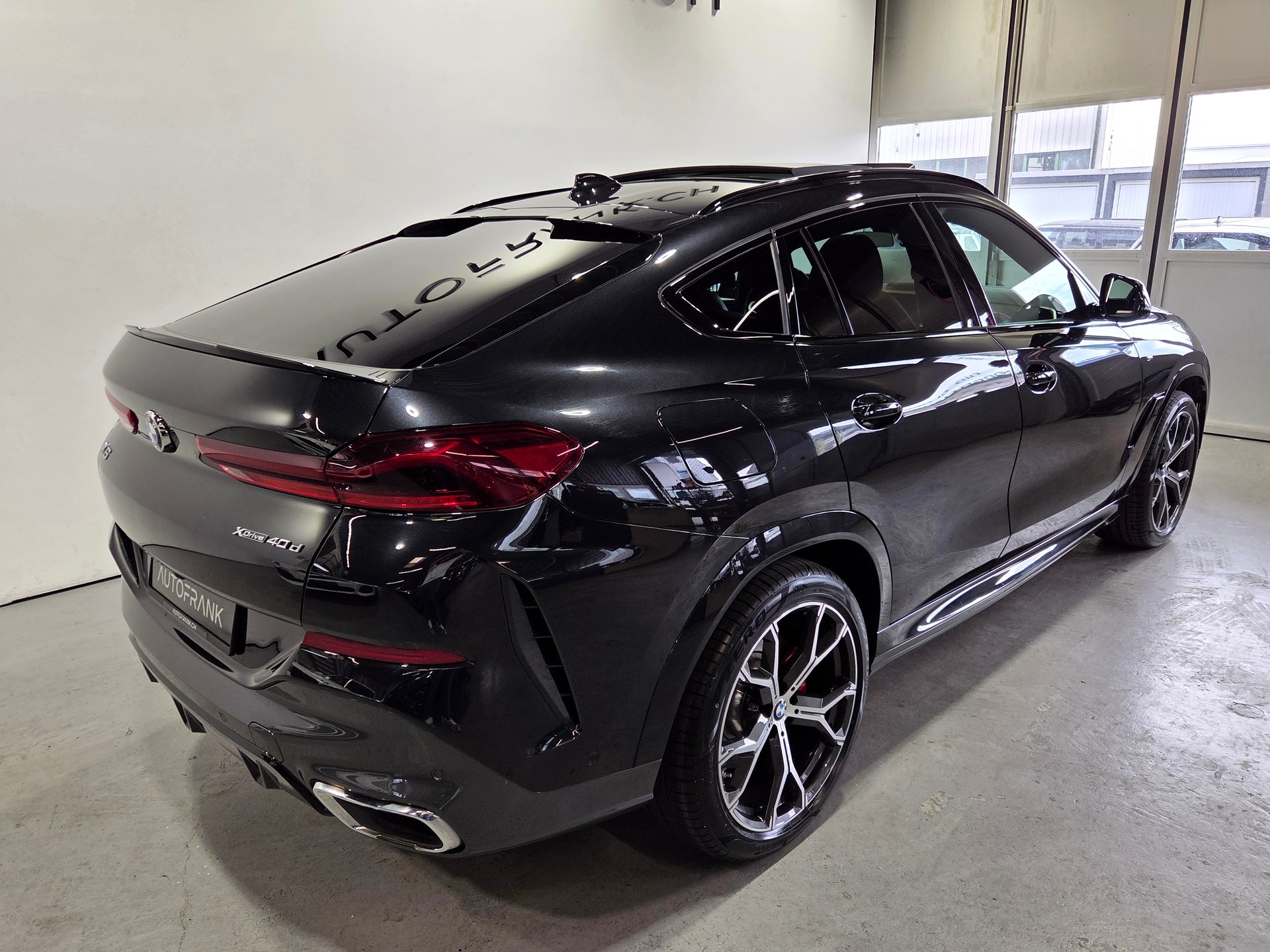 BMW X6 40d xDrive M-Sport-image-24