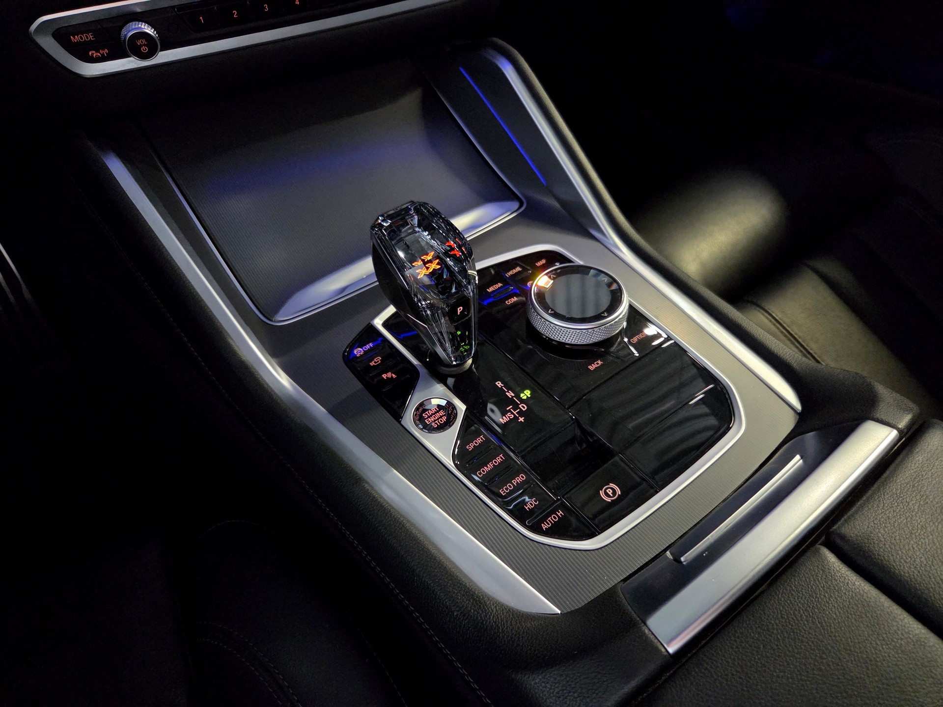 BMW X6 40d xDrive M-Sport-image-7