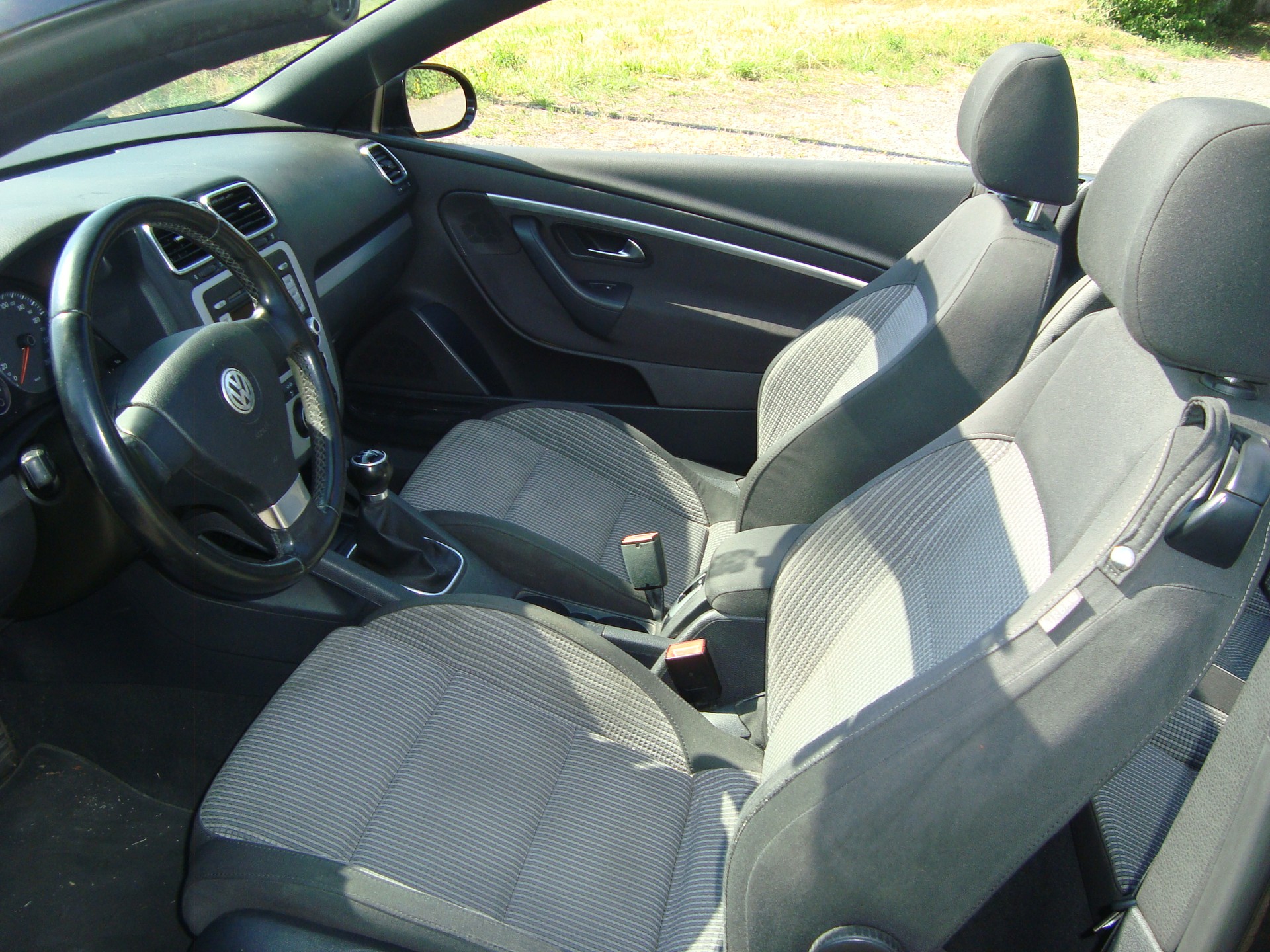 VW Eos 2.0 FSI-image-8