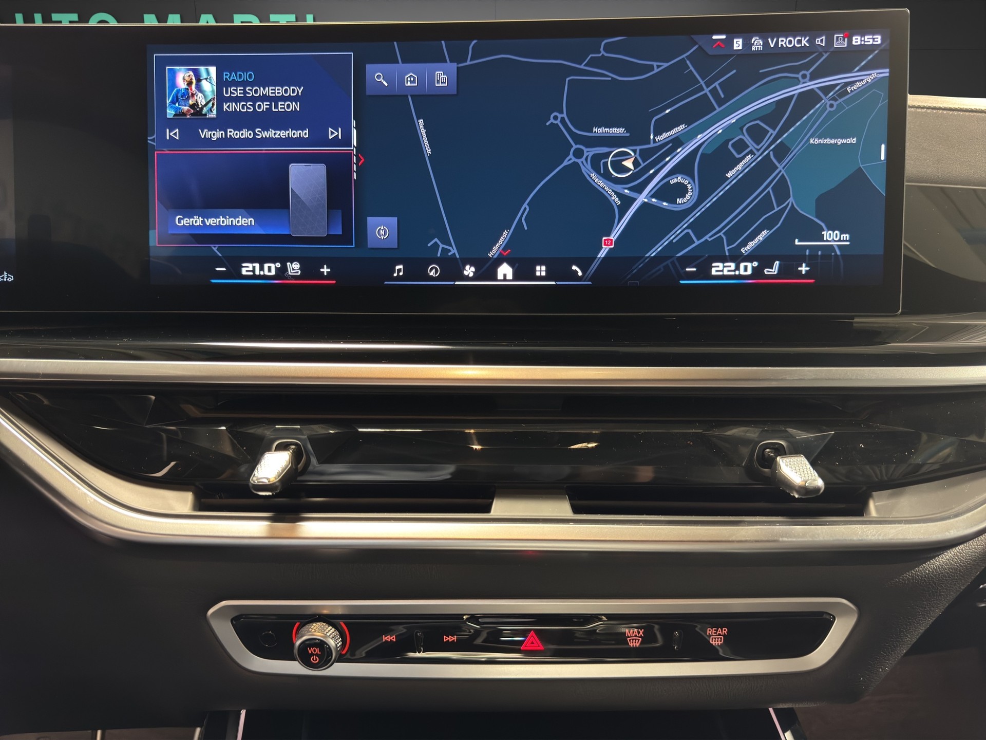 BMW X7 M60i-image-8