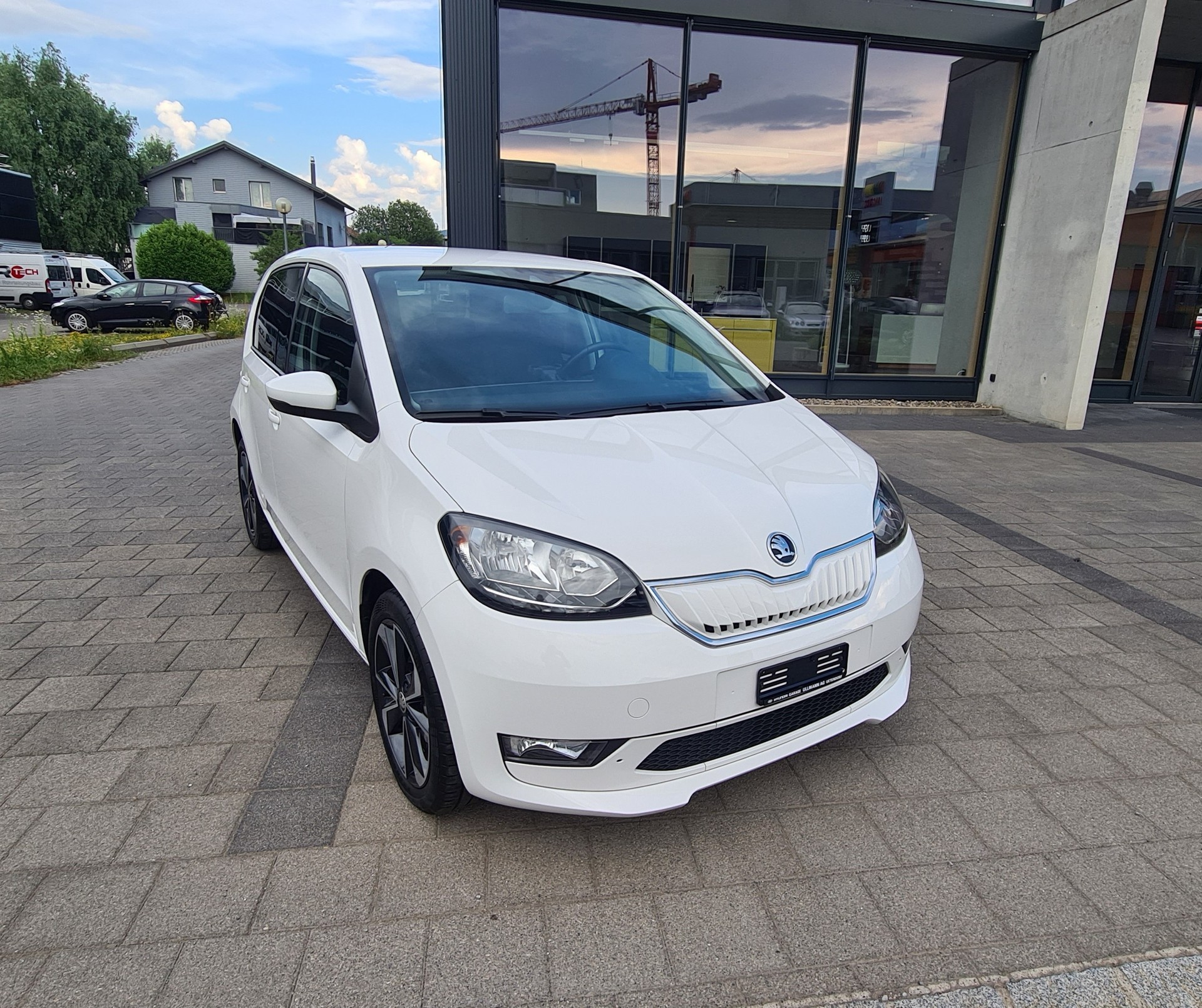 SKODA Citigo e Style-showroom-element-1