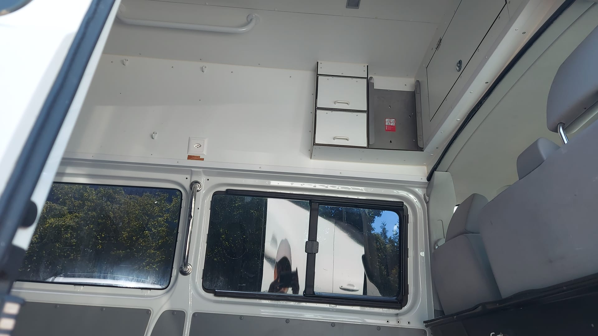 VW T5 2.0 TDI BMT DSG-image-4