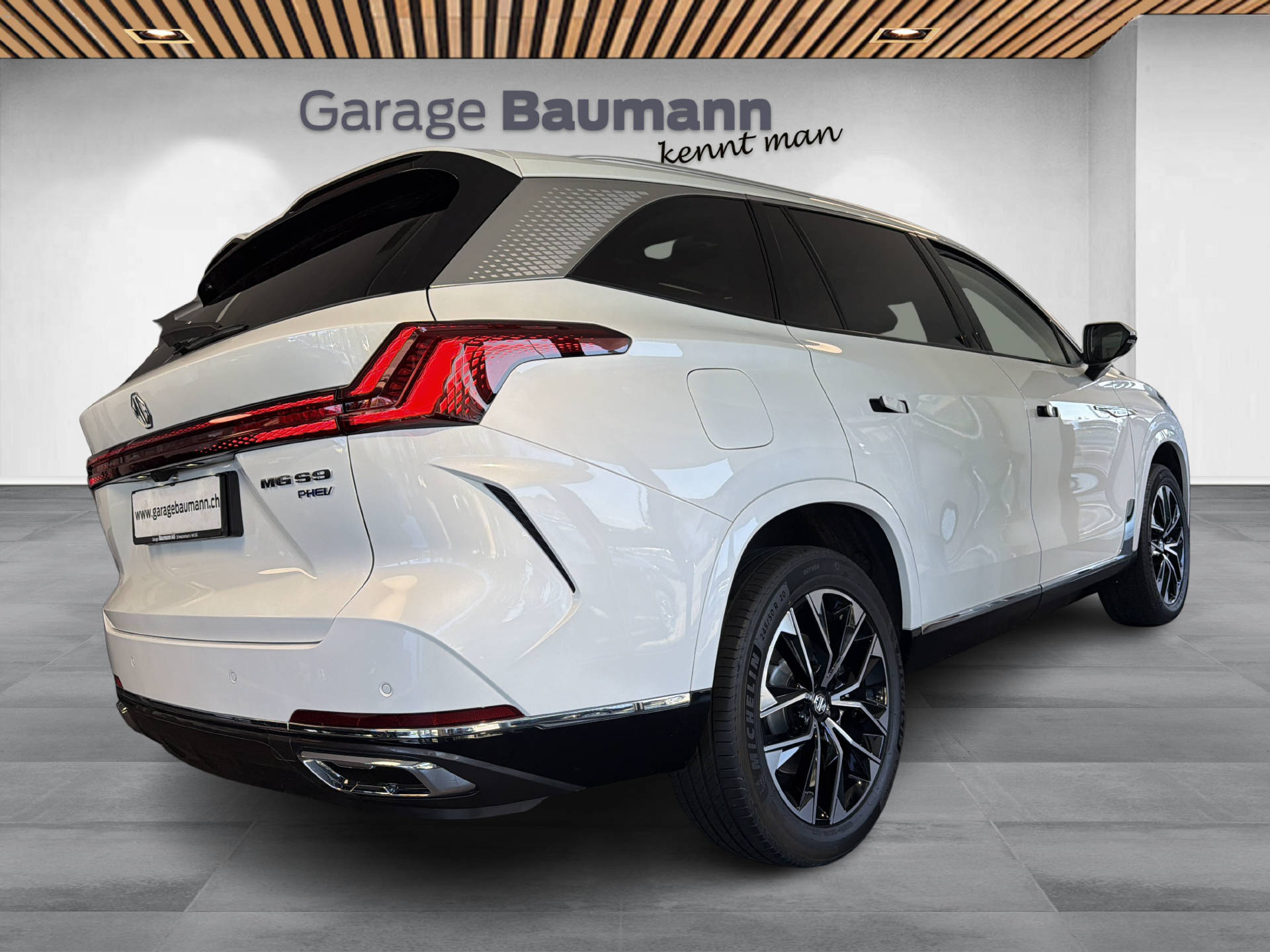 MG S9 1.5 PHEV Premium-showroom-element-1