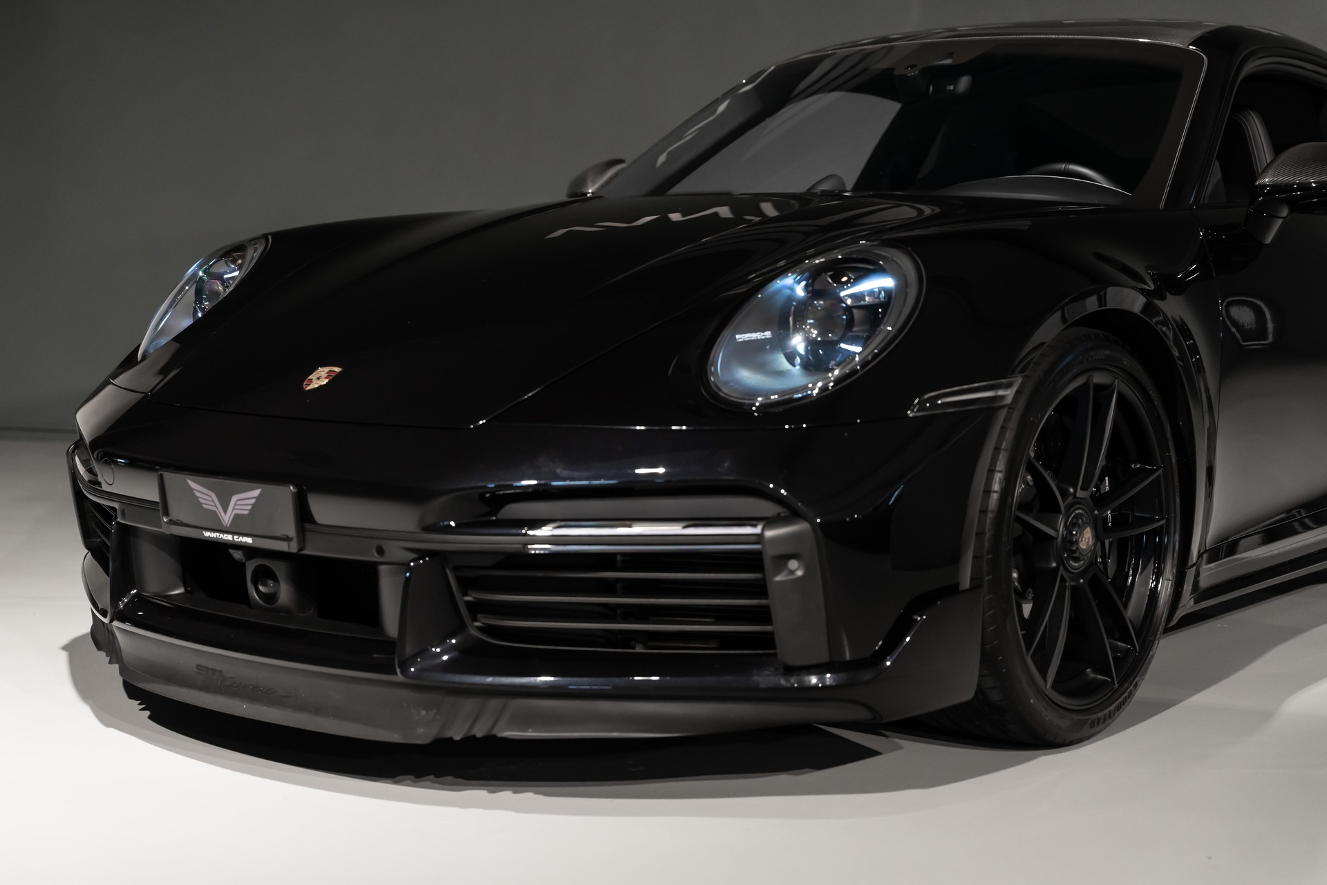 PORSCHE 911 Coupé 3.7 Turbo S PDK Aero-image-5