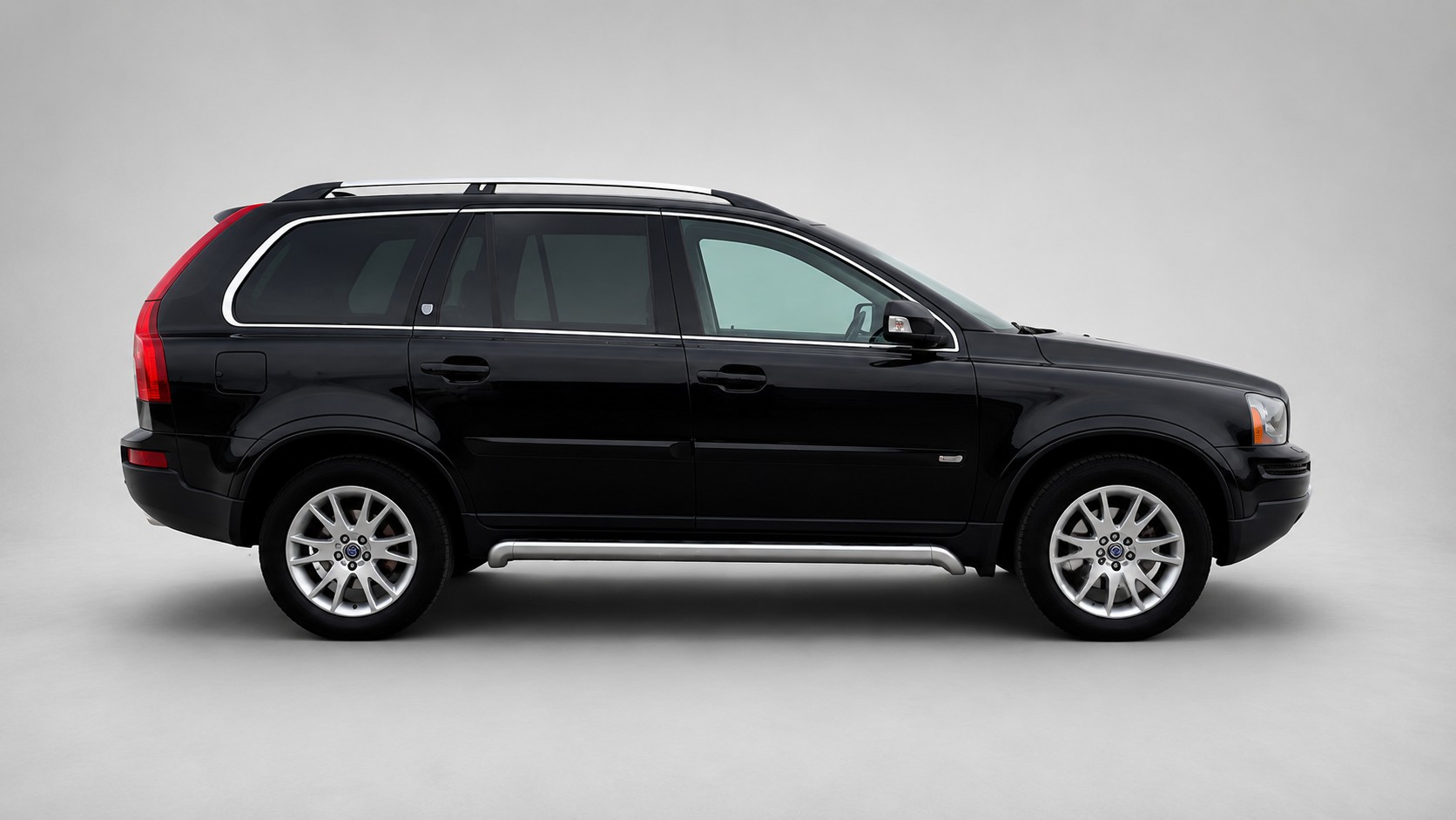 VOLVO XC90 2.4D(D5) AWD Executive Geartronic-showroom-element-3