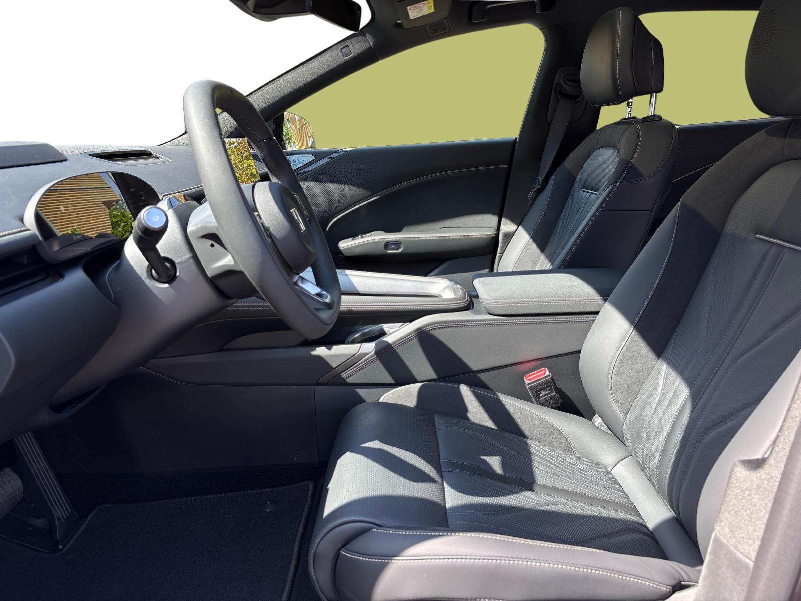 ZEEKR 7GT 100kWh Prvilege Launch Edition AWD CH-FZ-image-10