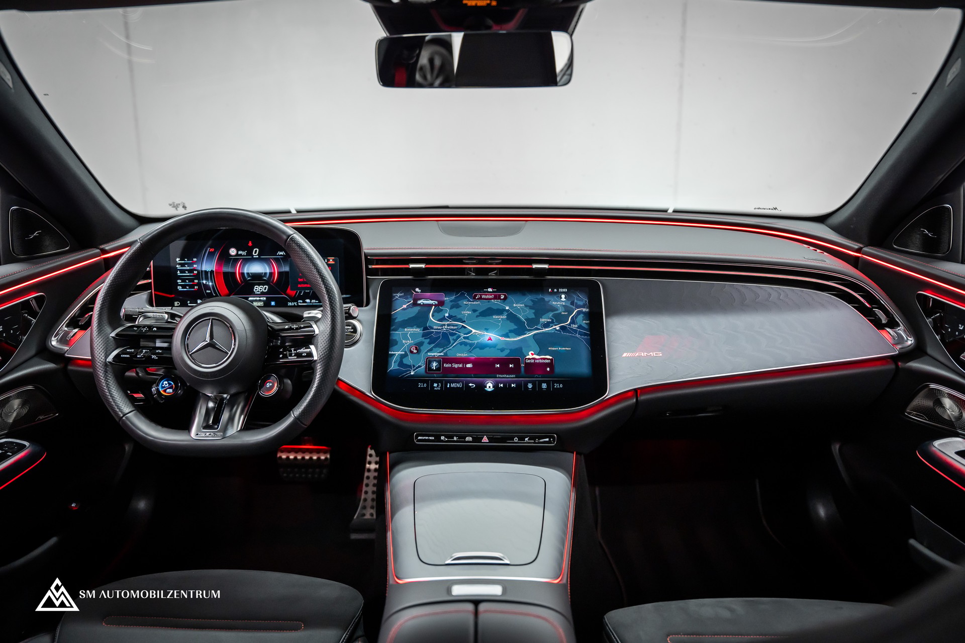 MERCEDES-BENZ E 53 Hybrid AMG 4matic+ 9G-Tronic / 360° / Burmester / Night Paket II / AHK-image-16