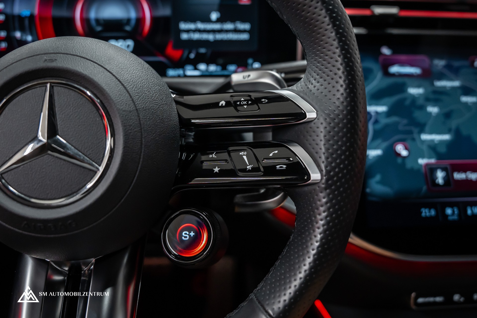MERCEDES-BENZ E 53 Hybrid AMG 4matic+ 9G-Tronic / 360° / Burmester / Night Paket II / AHK-image-29
