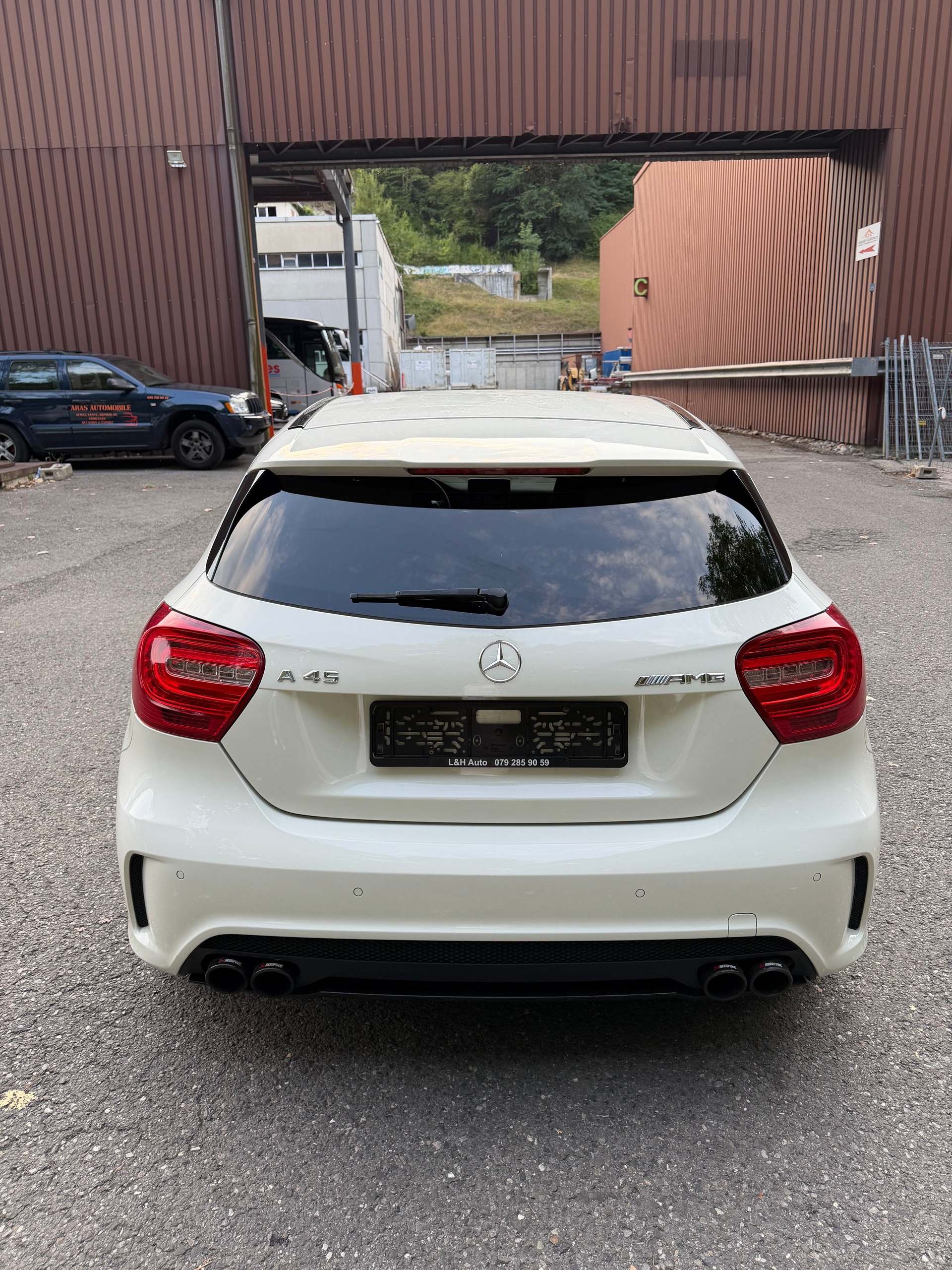 MERCEDES-BENZ A 45 AMG 4Matic Speedshift 7G-DCT-image-6