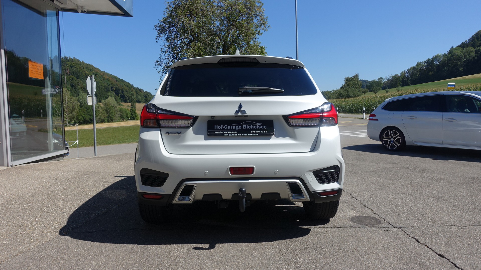 MITSUBISHI ASX 2.0 Diamond Swiss 4WD Automat-image-5