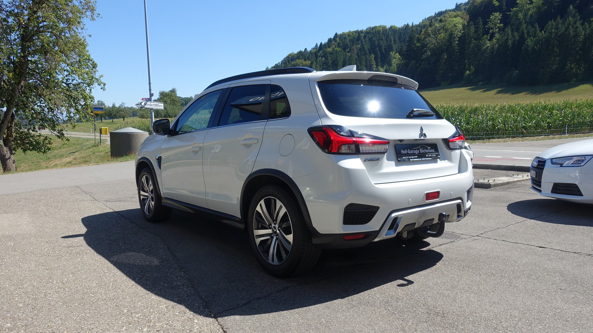 MITSUBISHI ASX 2.0 Diamond Swiss 4WD Automat-image-4