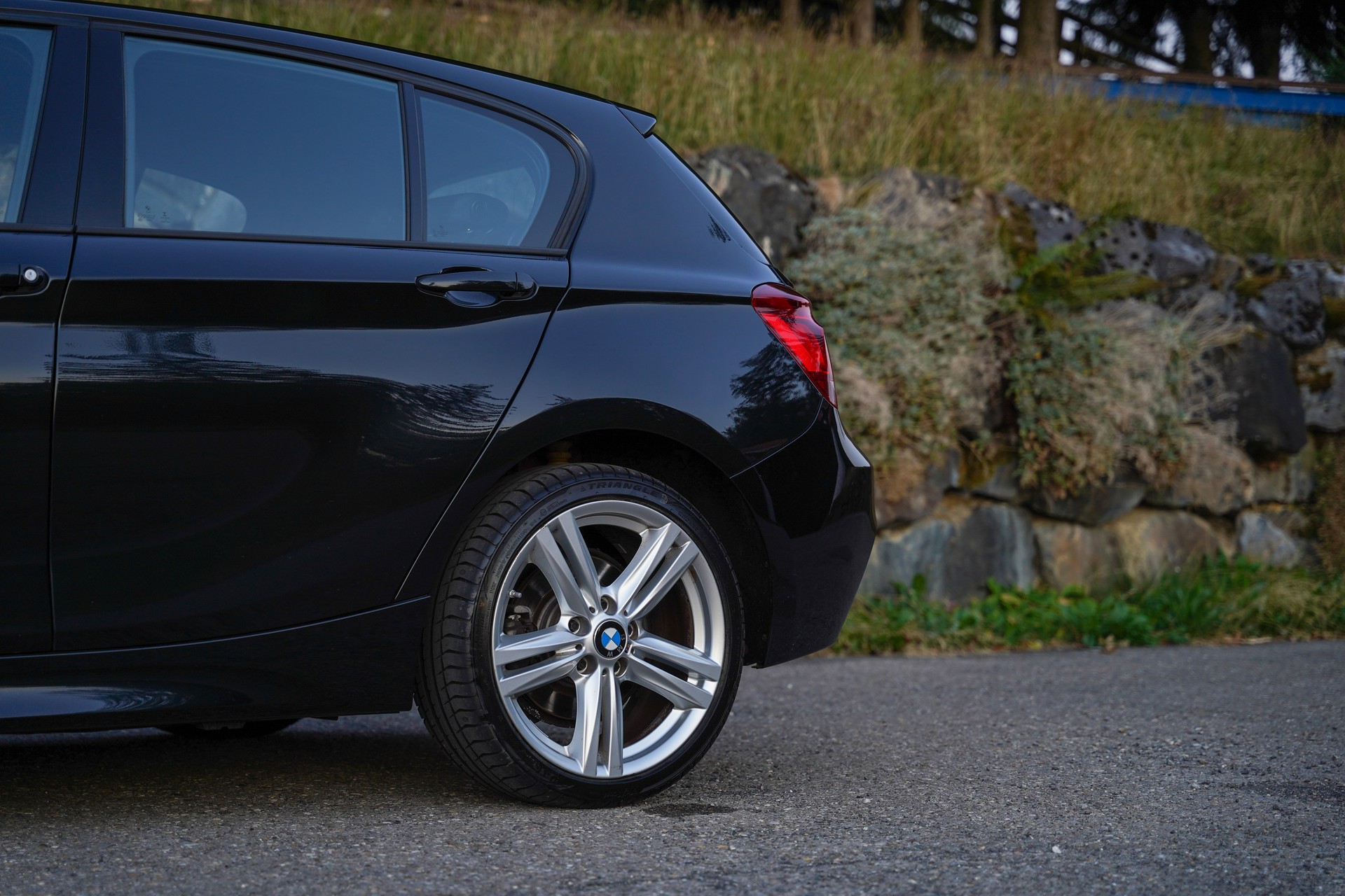 BMW 120d xDrive-image-9