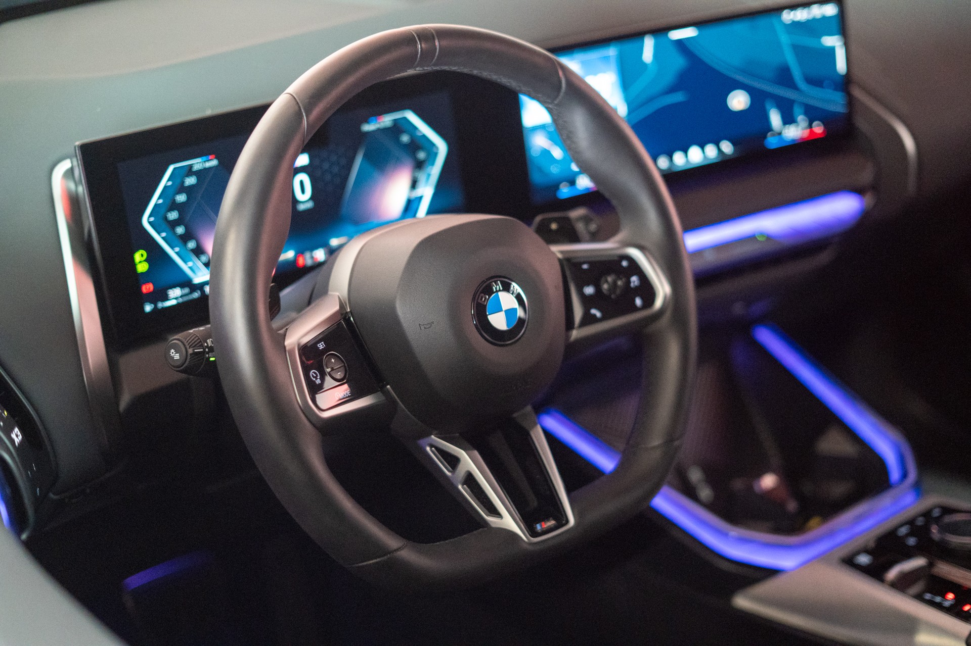 BMW X3 20i xDrive / Rückfahrkamera / Ambientebeleuchtung / Anhängerkupplung-image-12