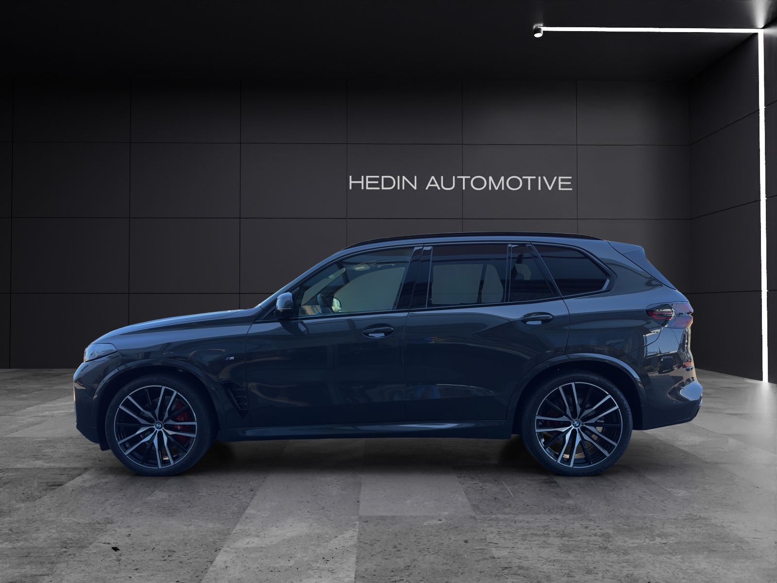 BMW X5 xDrive30d-showroom-element-2