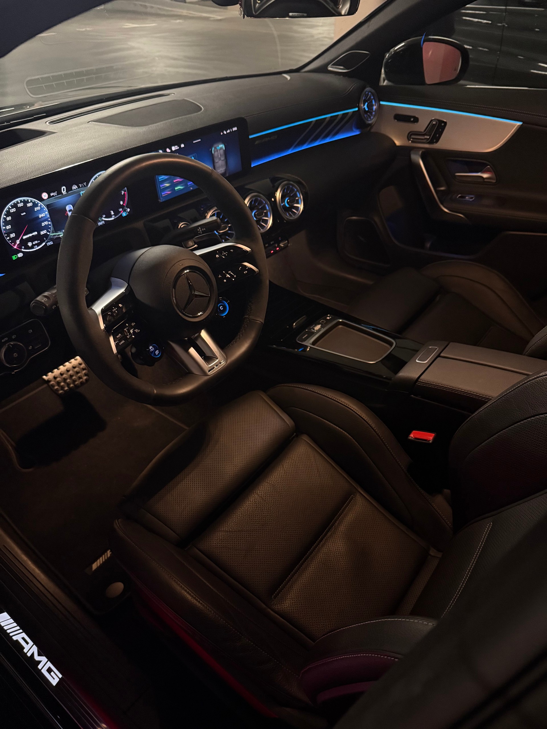 MERCEDES-BENZ CLA 45S AMG 4MATIC+-image-7