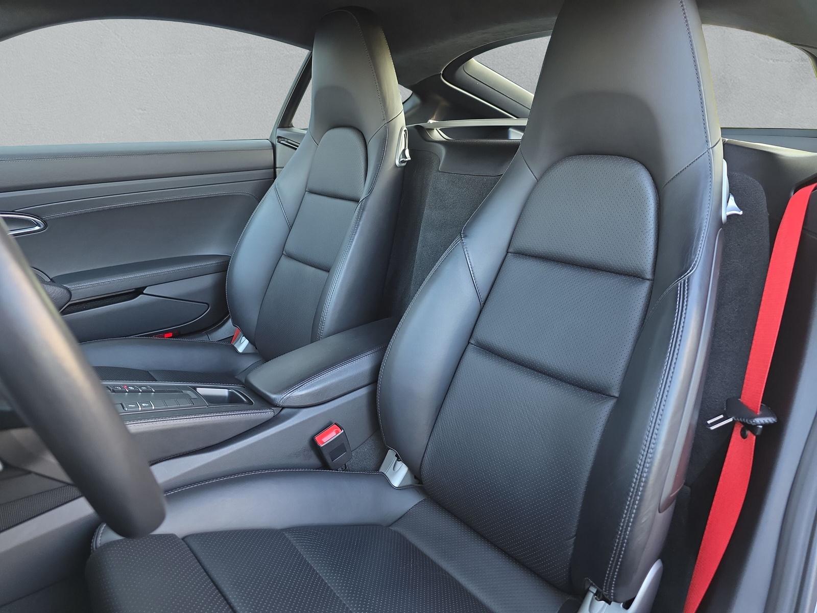 PORSCHE 718 Cayman GTS 2.5 (CH)-image-15