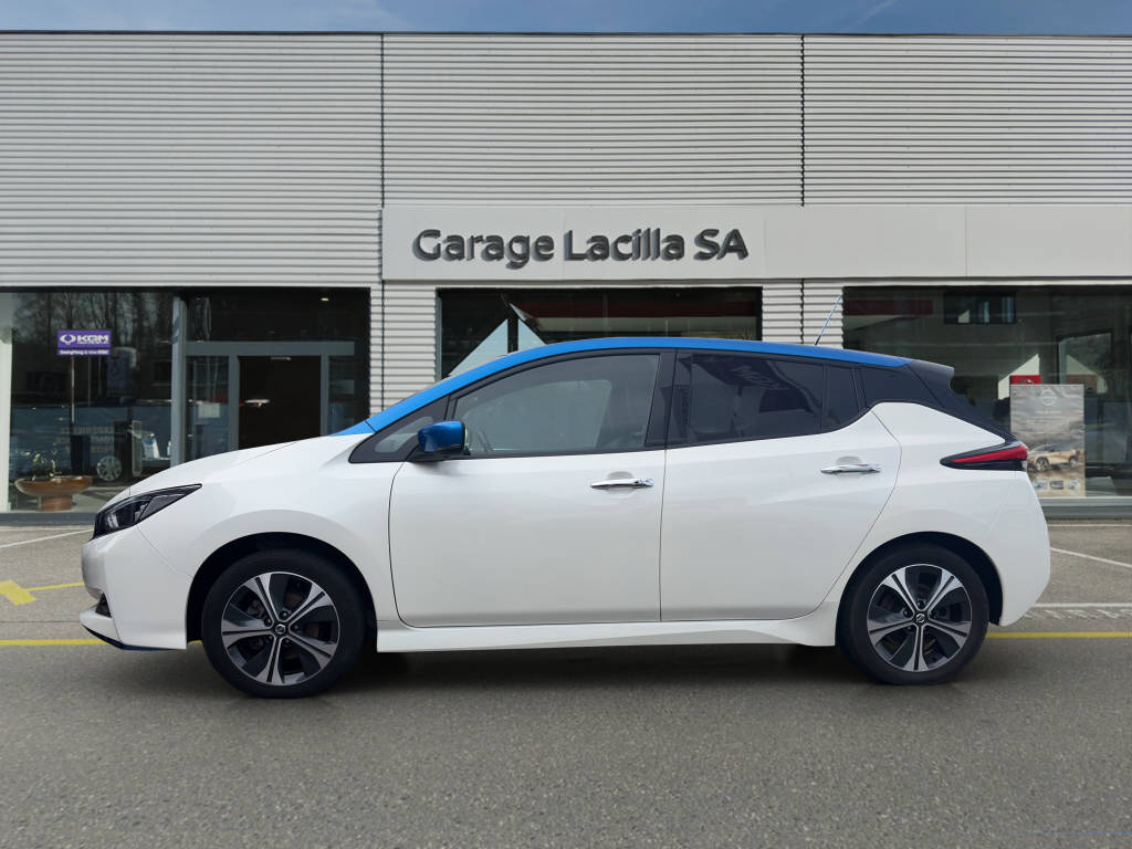 NISSAN Leaf e+ Tekna 62 kWh-showroom-element-3